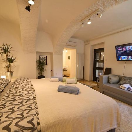Downtown Secret Apartment 萨格勒布 外观 照片